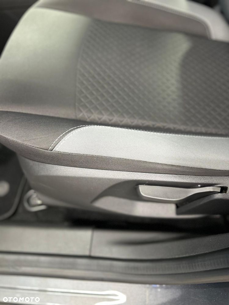 Ford Fiesta 1.0 EcoBoost STart-Stop Trend - 33