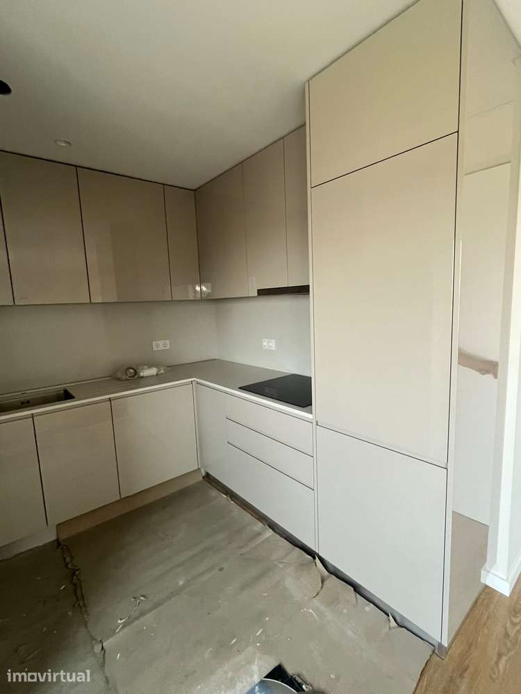 Comprar Excepcional Moradia T3 /Eevador Pedrouços Maia - Grande imagem: 2/19