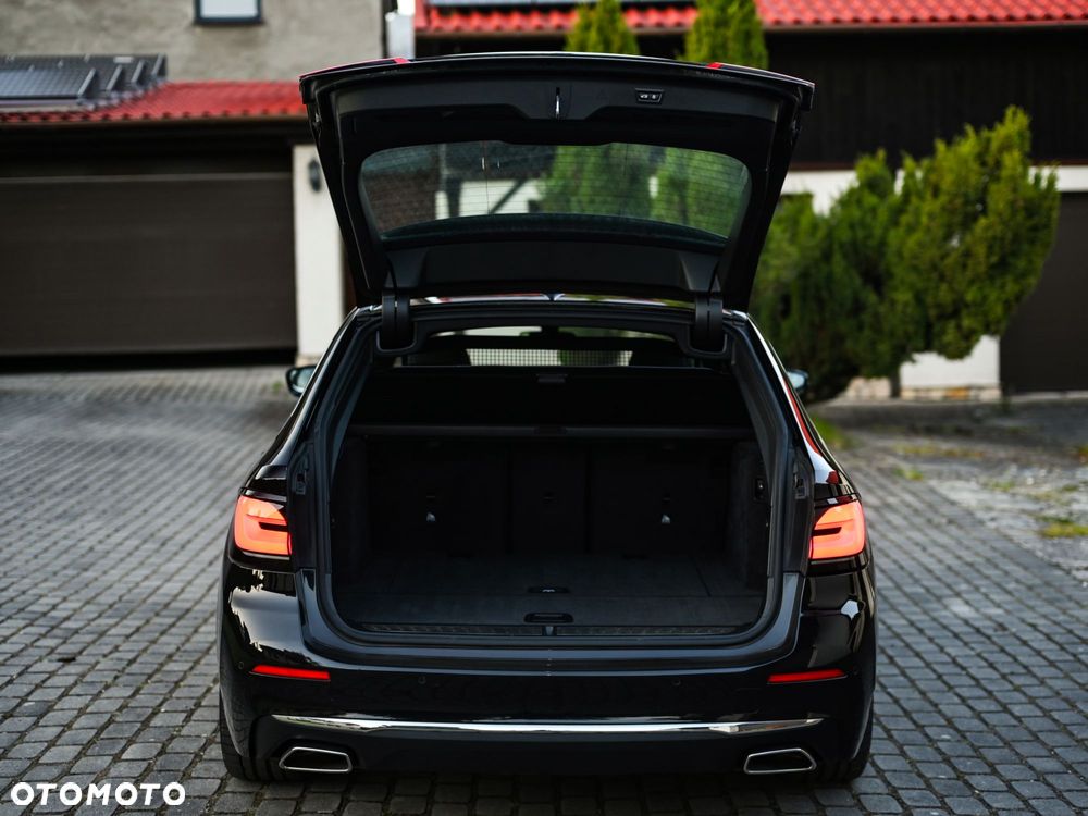 BMW Seria 5 520d M Sport Edition - 7