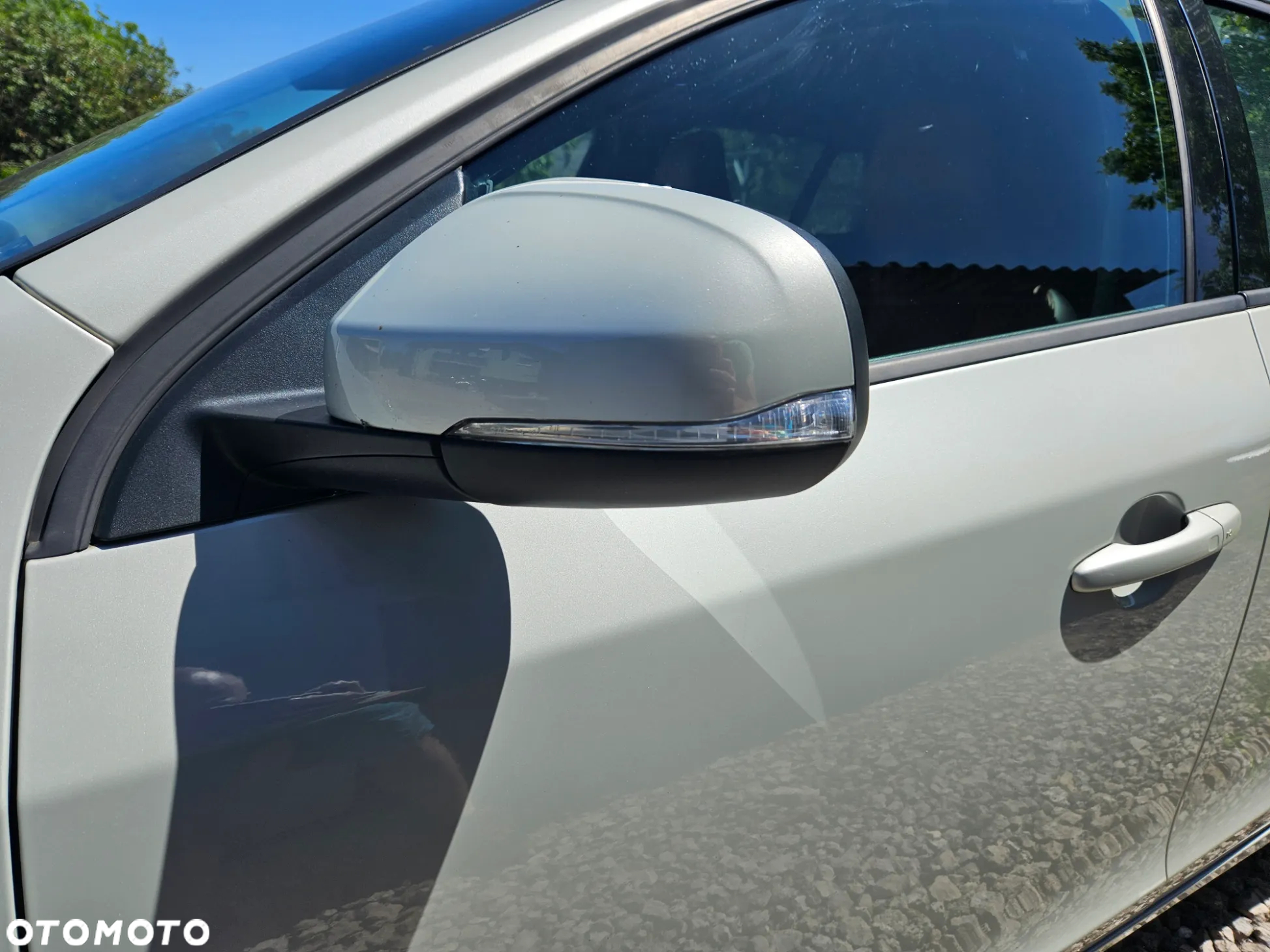 Volvo V60 D2 Momentum - 26