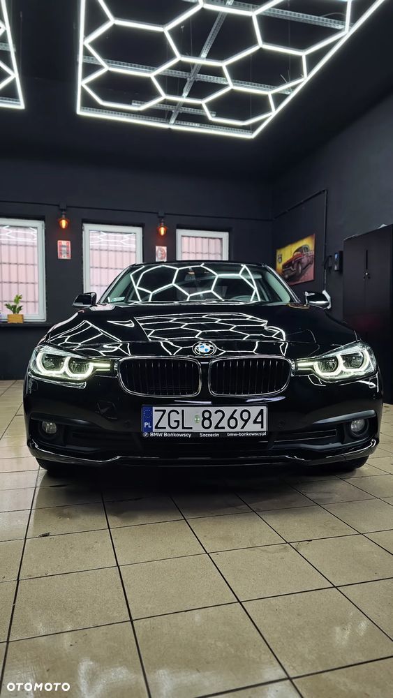BMW Seria 3 316d - 2