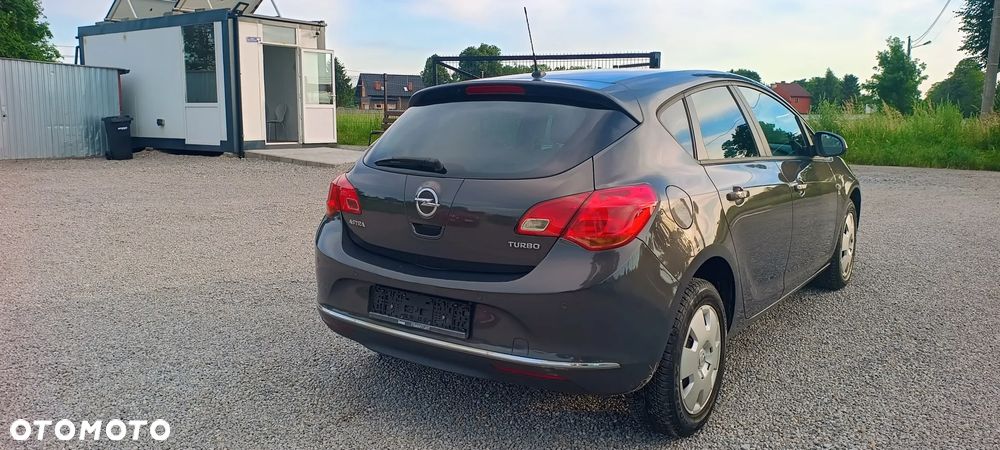 Opel Astra 1.4 Turbo 150 Jahre - 13