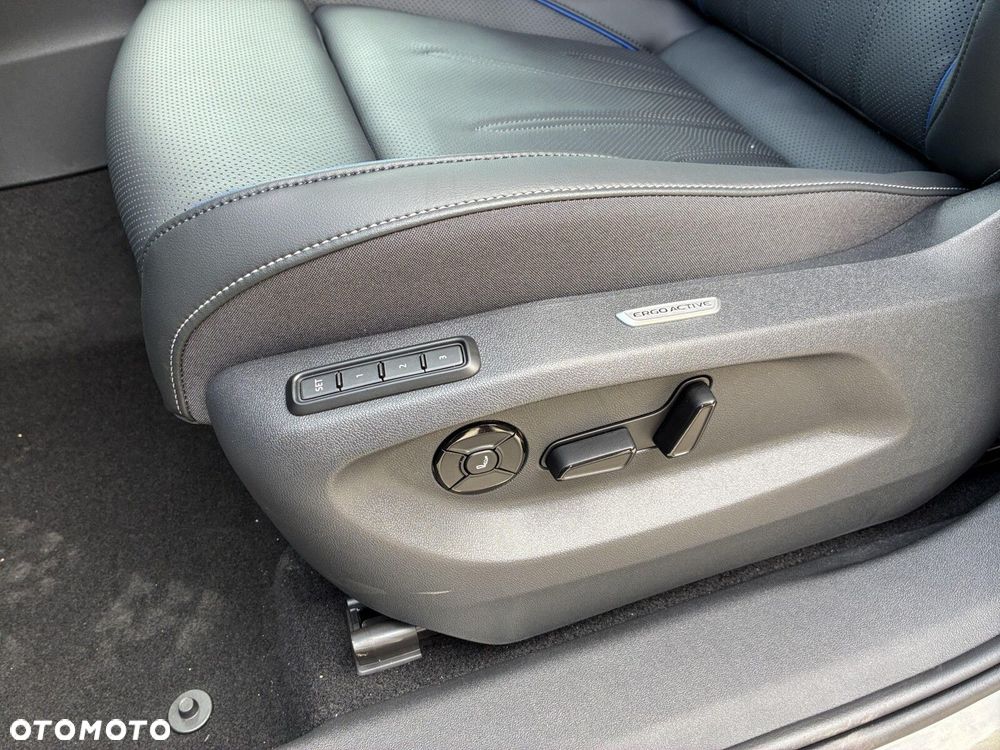 Volkswagen Tiguan - 25