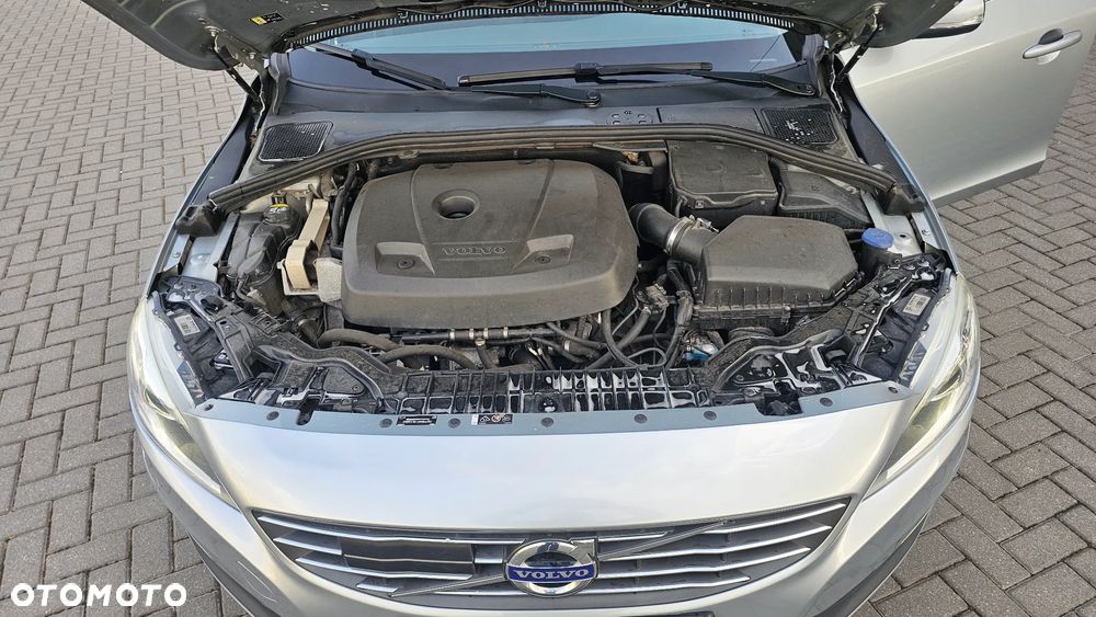 Volvo V60 T5 Kinetic - 23