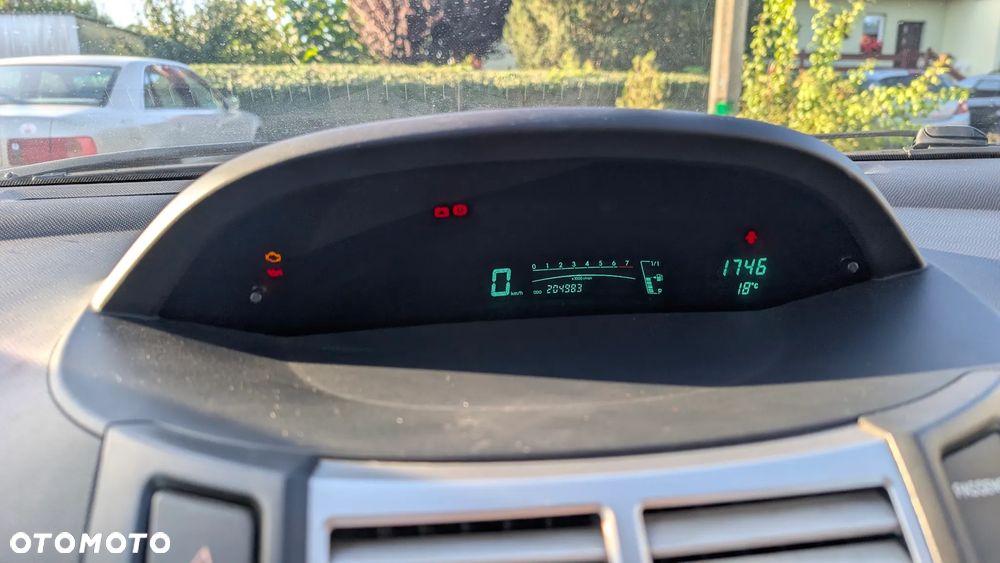 Toyota Yaris 1.0 Luna A/C - 5