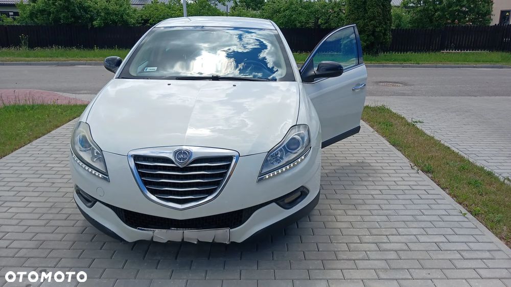 Lancia Delta 1.6 MultiJet 16v DFN6 Silver - 8