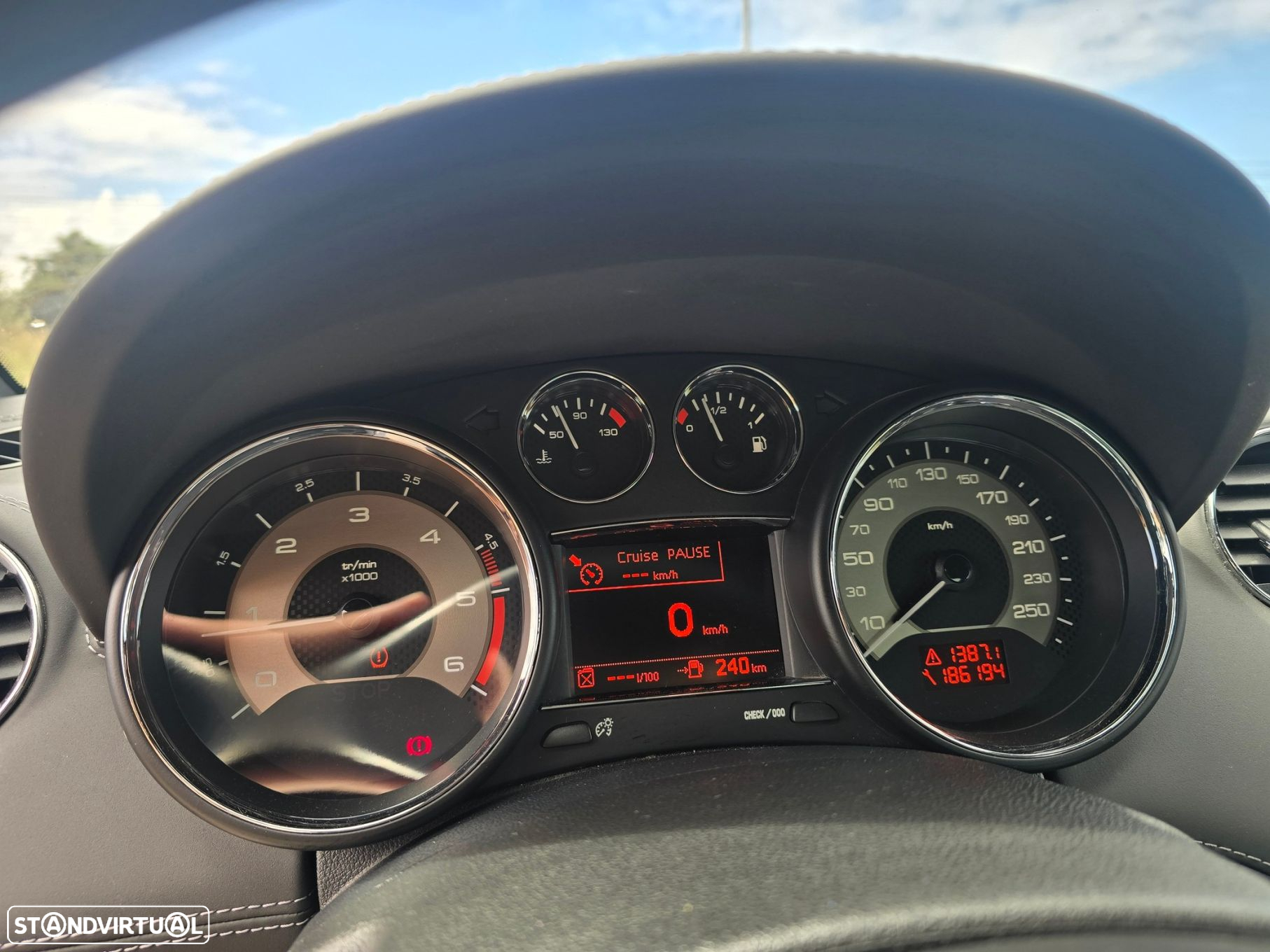 Peugeot RCZ 2.0 HDi 130g - 8
