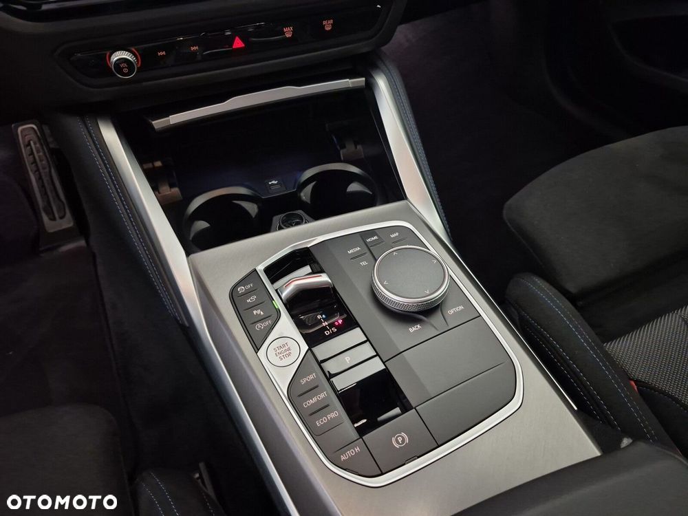 BMW Seria 2 220i M Sport - 22
