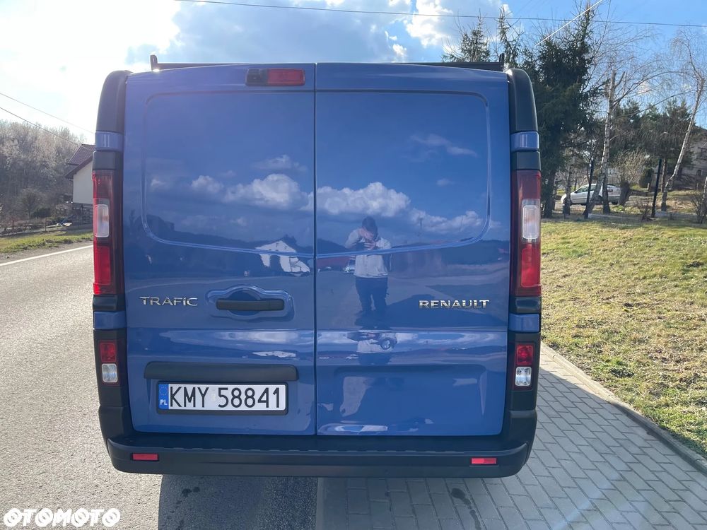 Renault Trafic - 12
