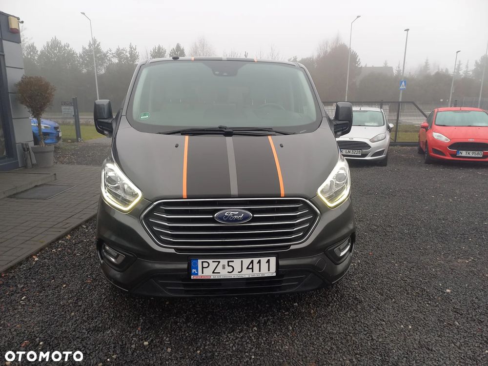 Ford Tourneo Custom 2.0 TDCi L2 Titanium - 11