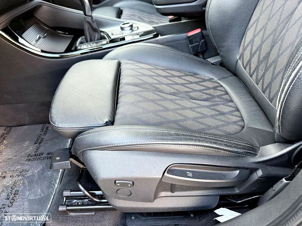 BMW X1 16 d sDrive Line Sport - 24