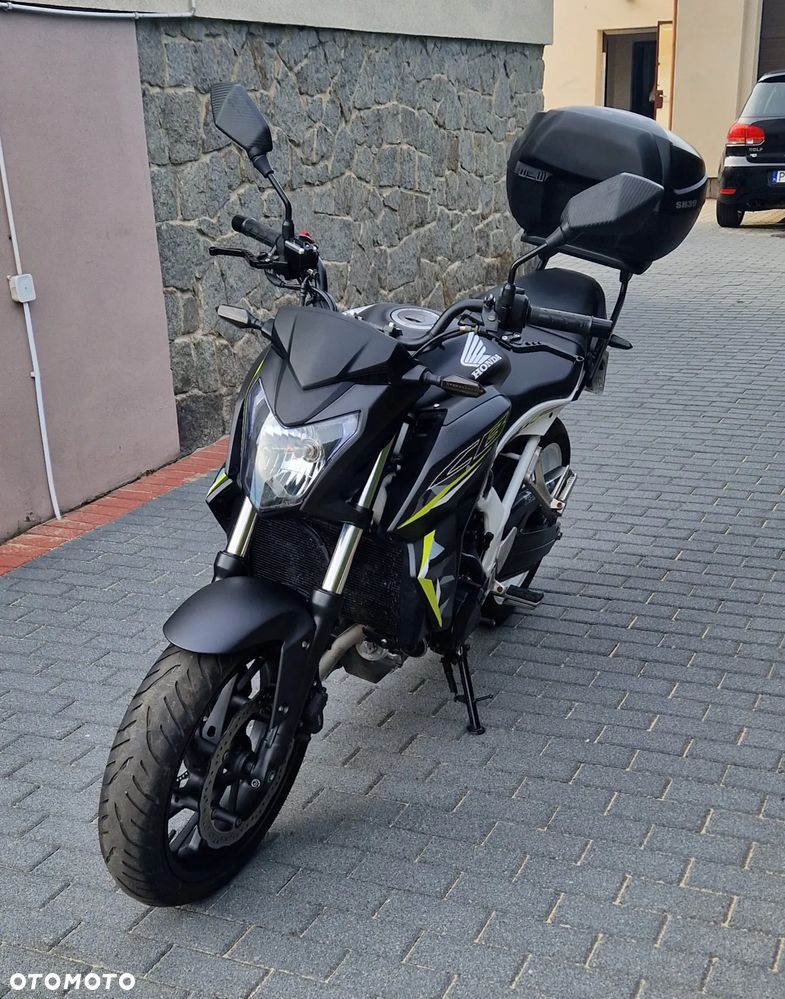 Honda CB - 4