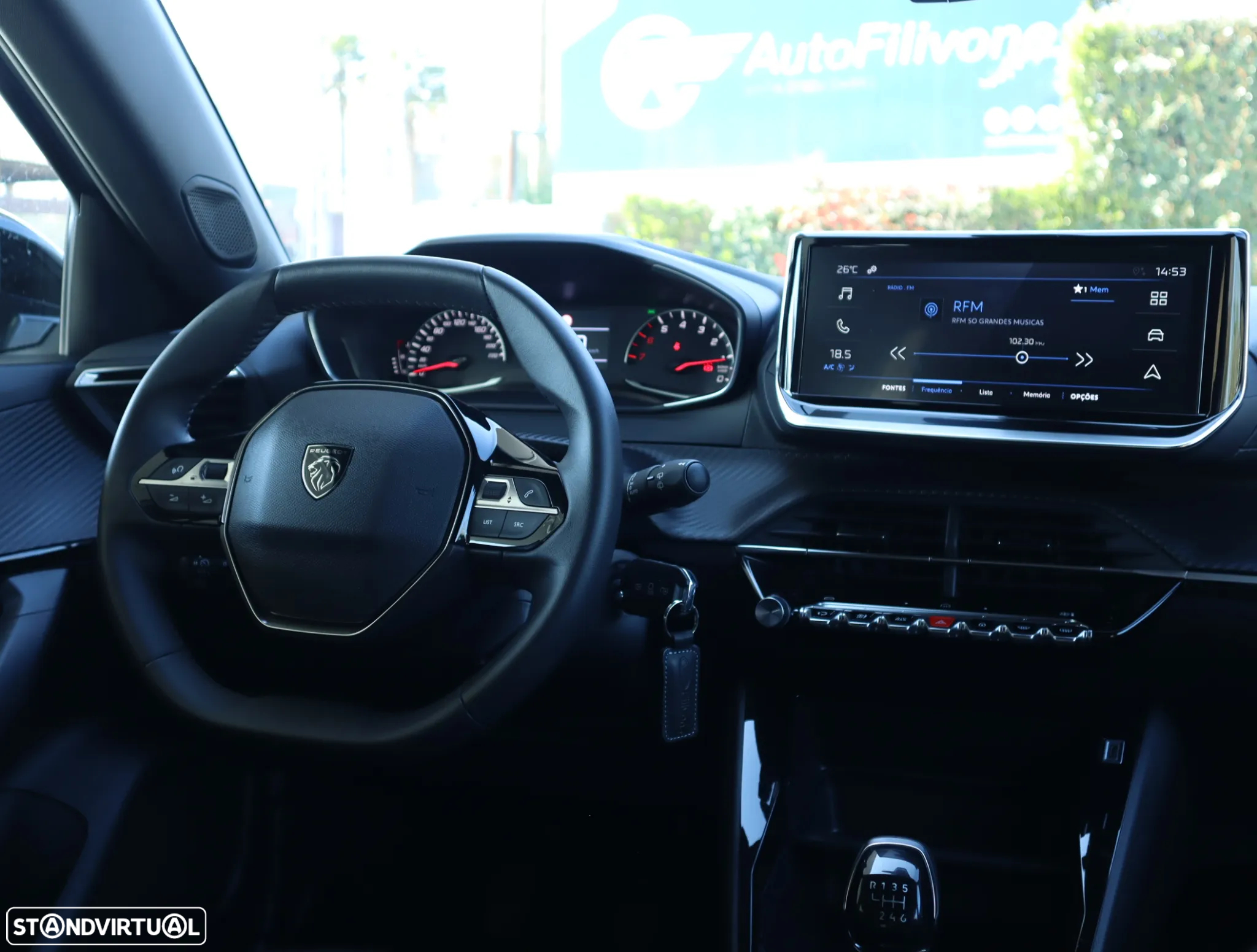 Peugeot 2008 1.2 PureTech Active - 40