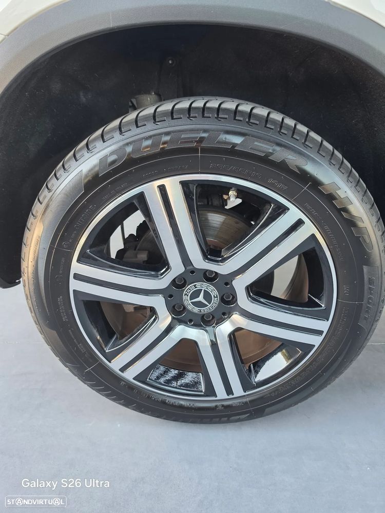 Mercedes-Benz GLC 300 e 4Matic - 13