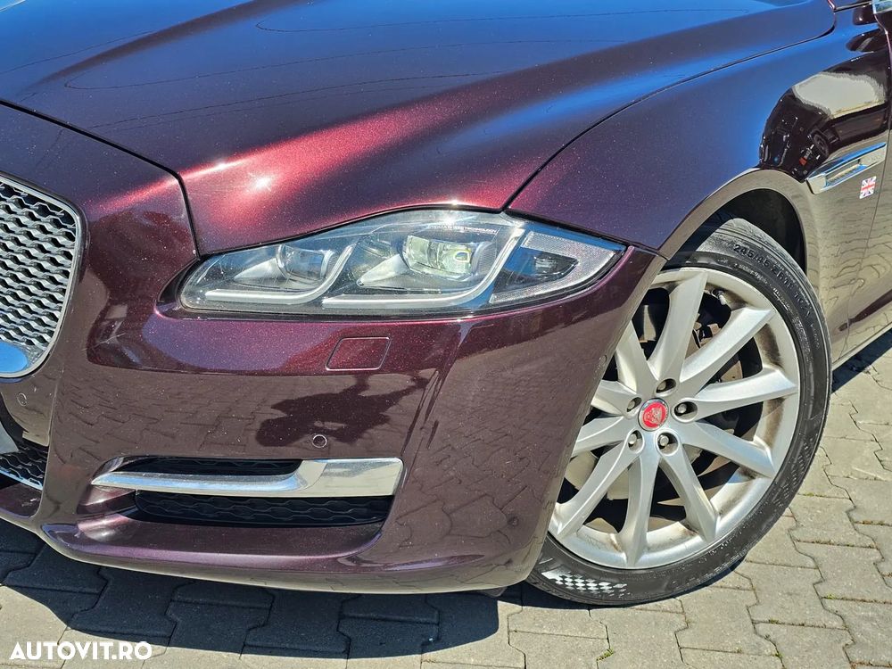 Jaguar XJ 3.0 V6 Diesel Premium Luxury - 37