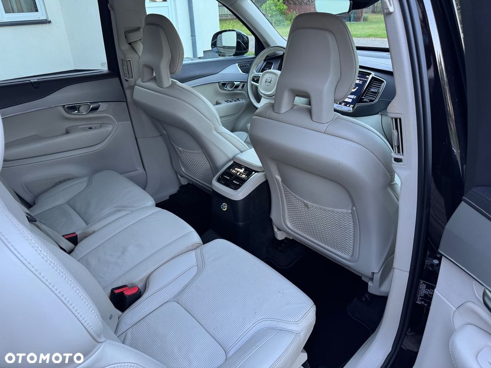 Volvo XC 90 T8 AWD Twin Engine Geartronic Inscription - 25