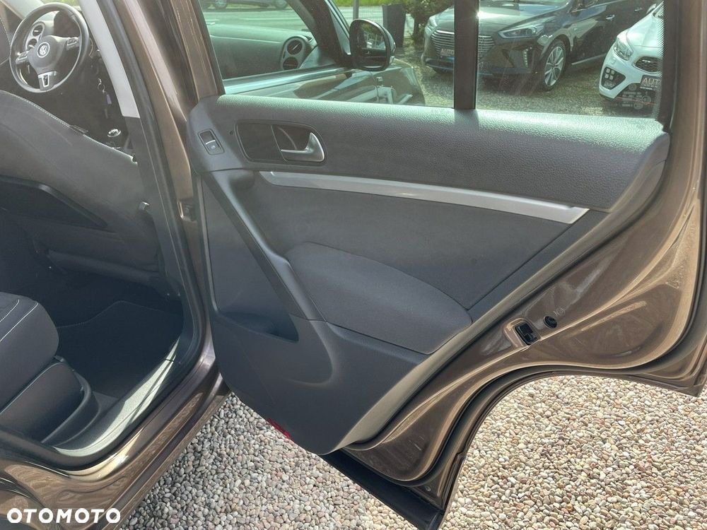 Volkswagen Tiguan 1.4 TSI R-Style - 20