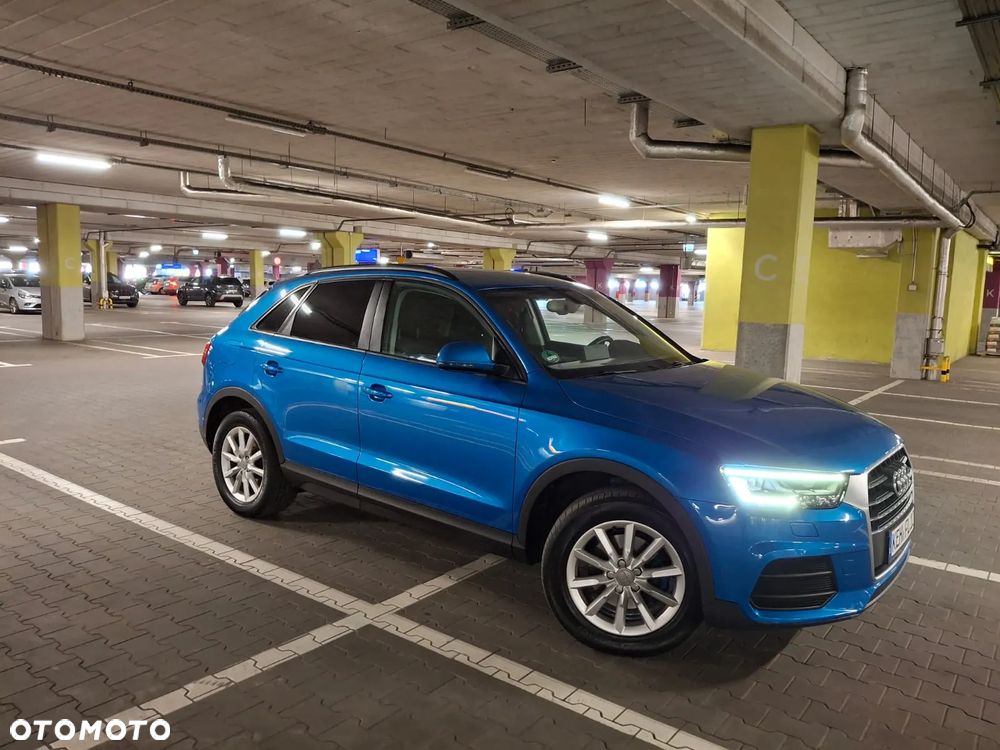 Audi Q3 2.0 TDI sport - 11