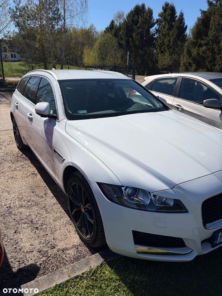 Jaguar XF 2.0 i4D Prestige - 2