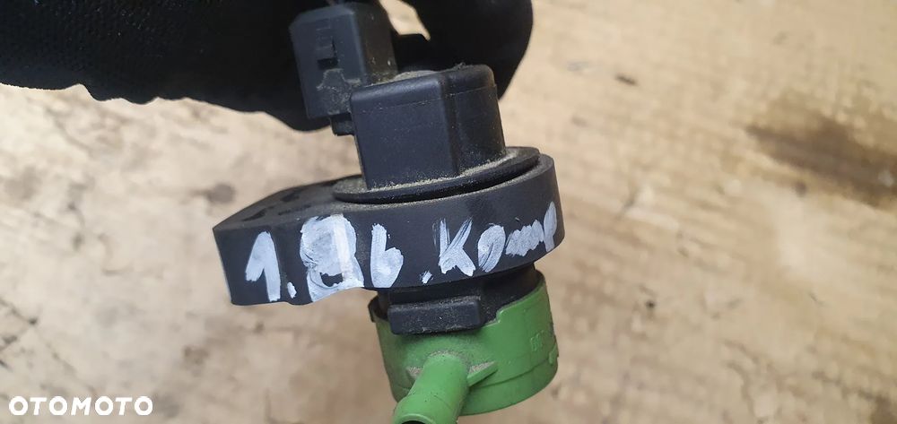 Zaworek elektrozawór Mercedes E-Klasa W211 0004703893 - 9