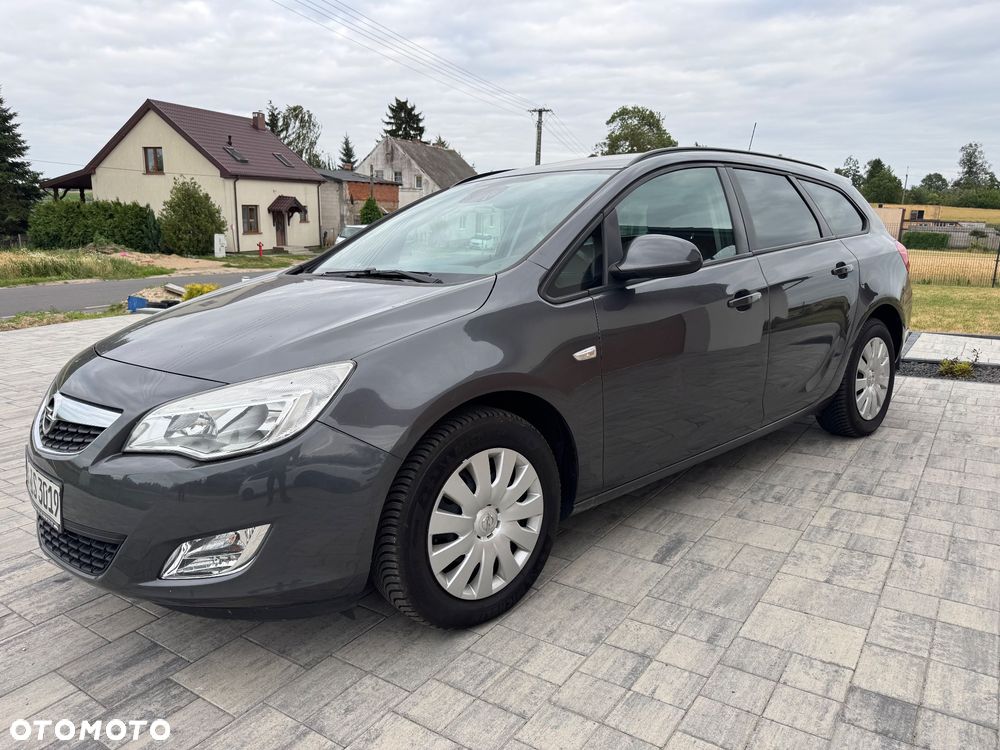 Opel Astra 1.4 T Essentia - 2