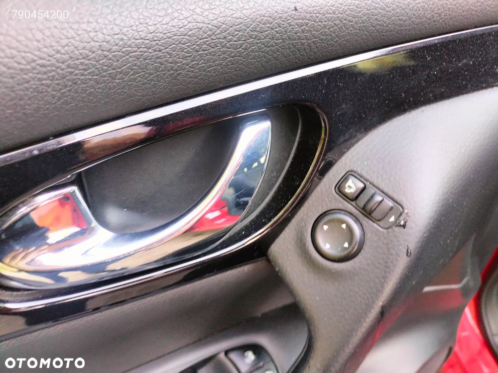 Nissan Qashqai 1.6 DCi Acenta Xtronic EU6 - 21