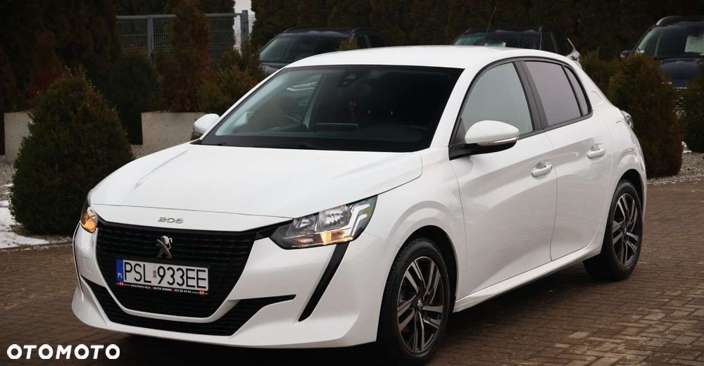 Peugeot 208 - 9
