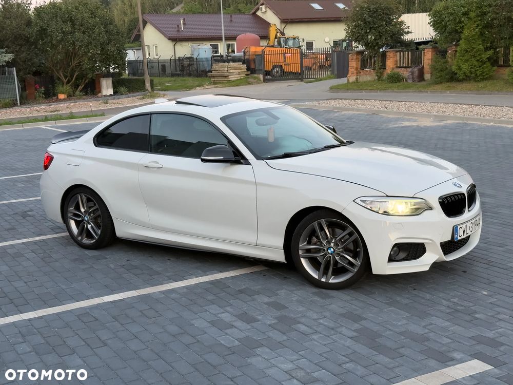 BMW Seria 2 220d M Sport - 6