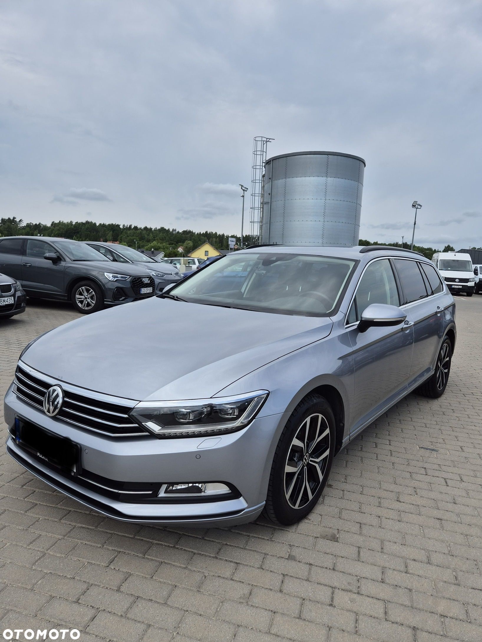 Volkswagen Passat 2.0 TDI BMT Comfortline DSG - 1