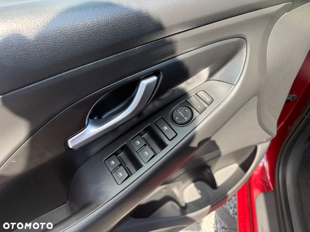 Hyundai i30 1.5 T-GDI 48V Comfort - 25