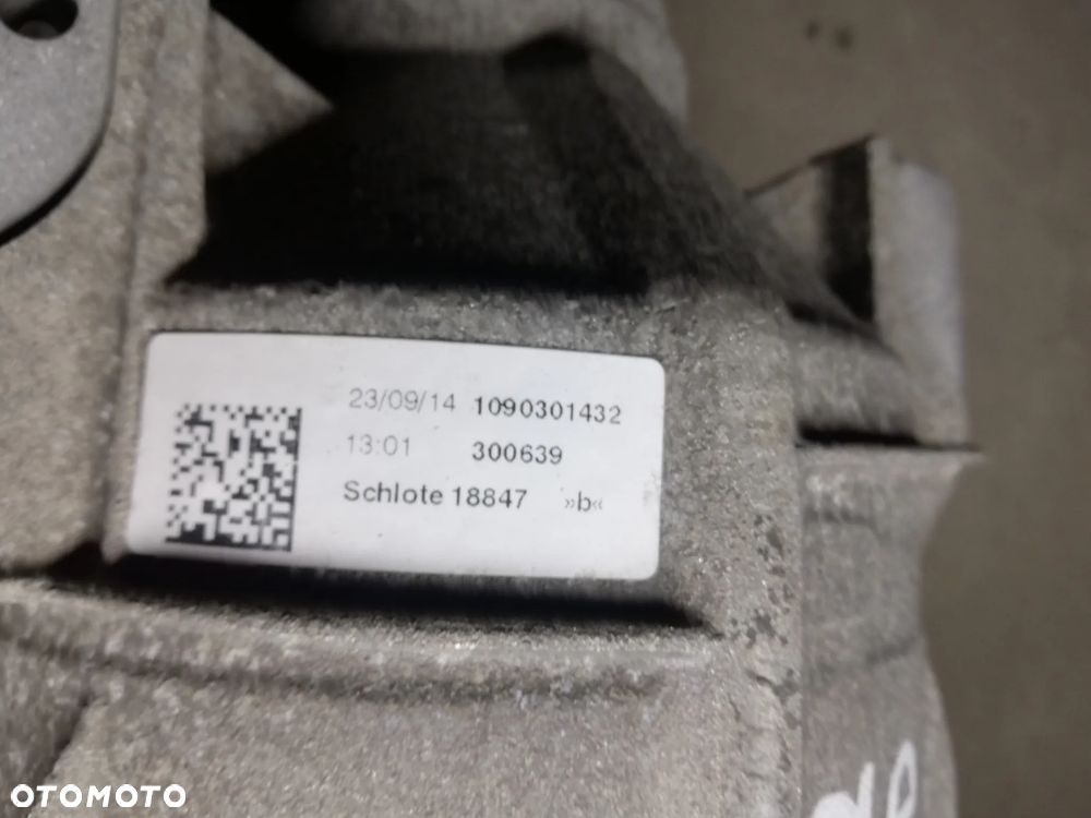 Skrzynia biegów 8HP BMW F22 N47D20C 1090301432 2.0 D - 3