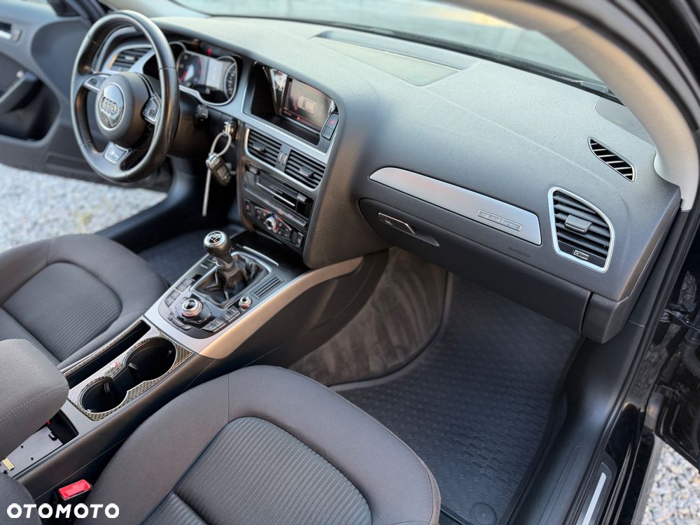 Audi A4 Avant 2.0 TDI quattro sport - 13