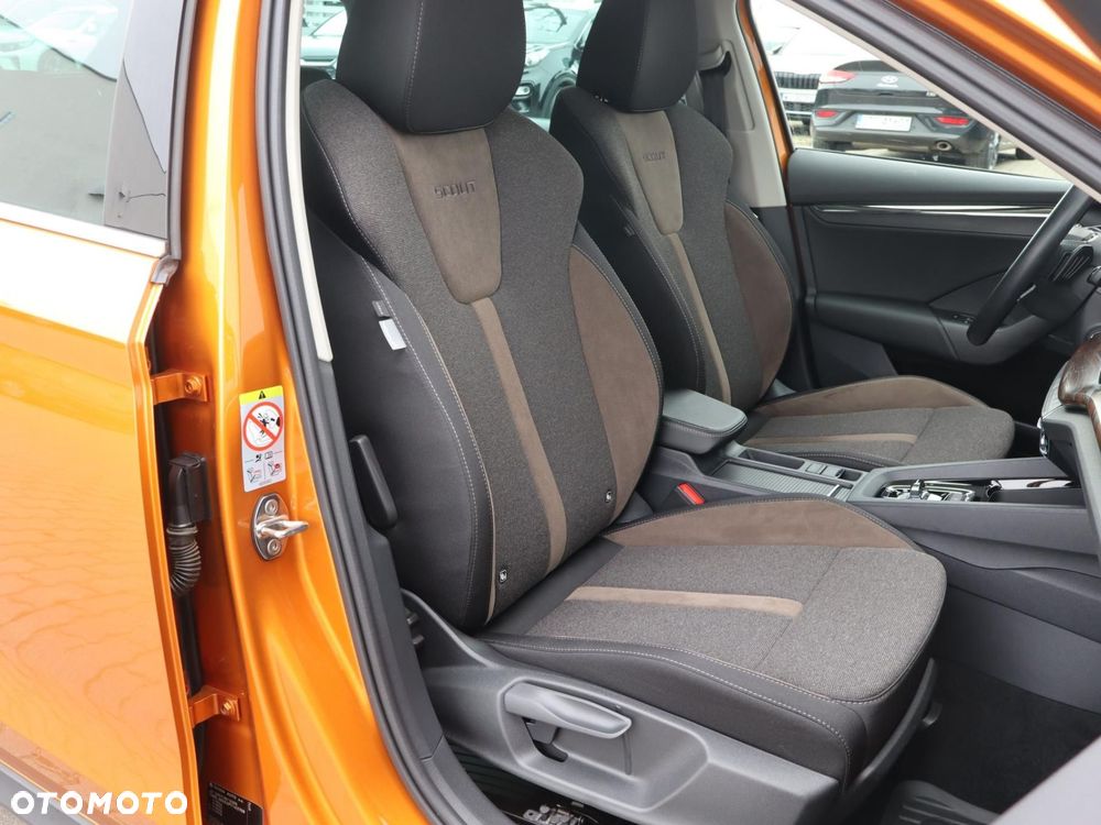 Skoda Octavia Scout 2.0 TDI 4x4 DSG - 7