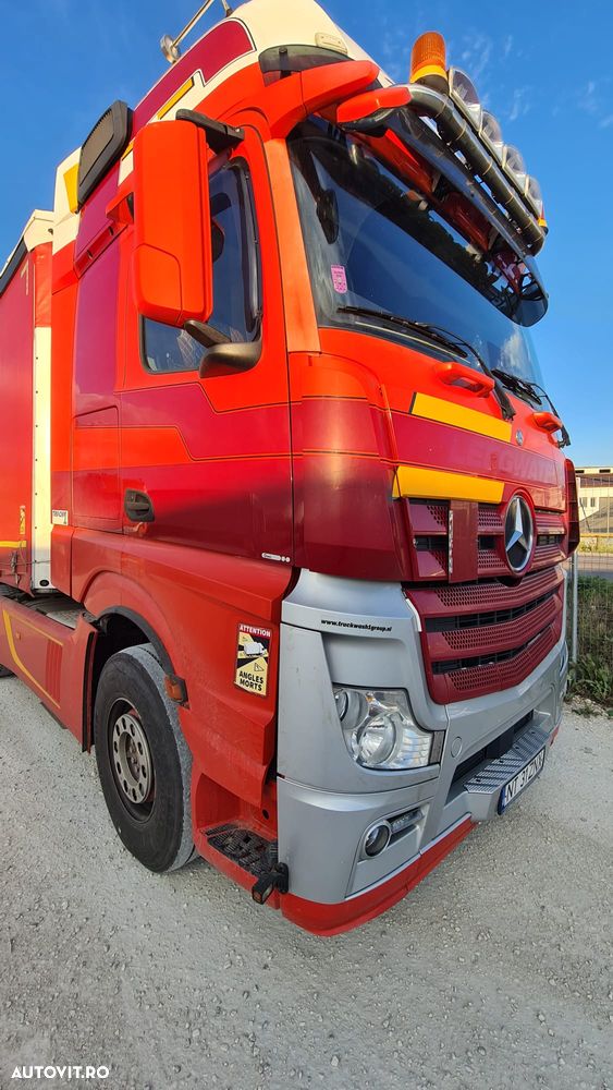 Mercedes-Benz Actros - 2