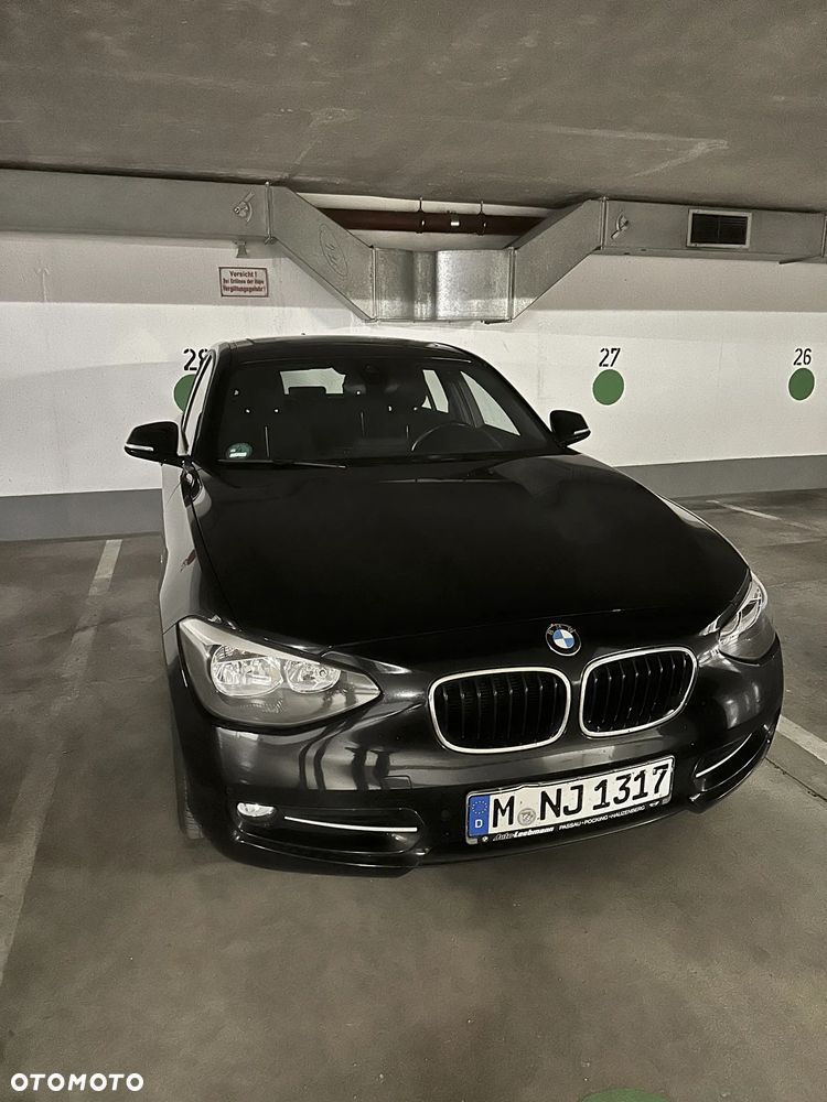 BMW Seria 1 116i Sport Line - 2