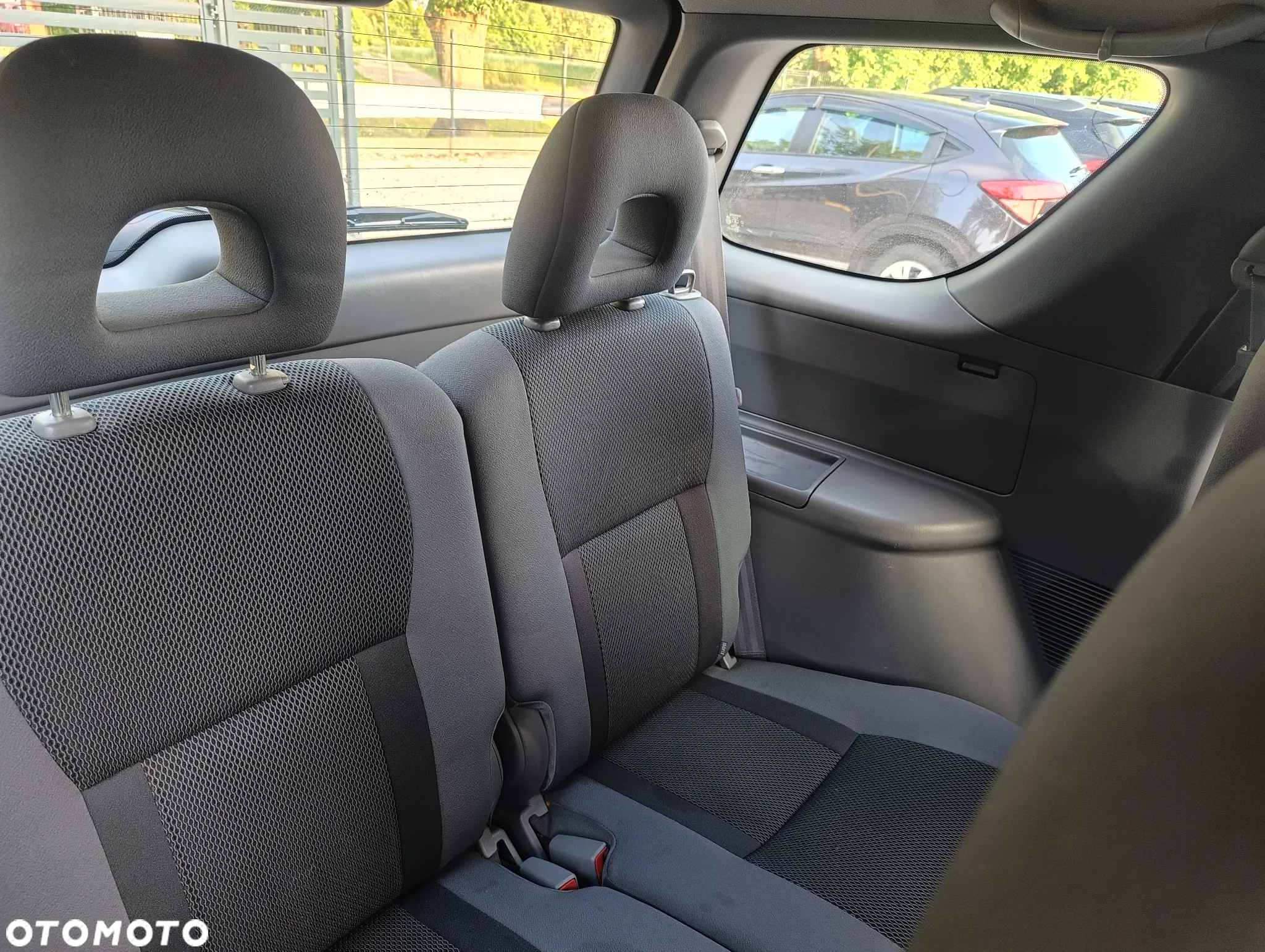 Toyota RAV4 1.8 VVT-i 4x2 - 15