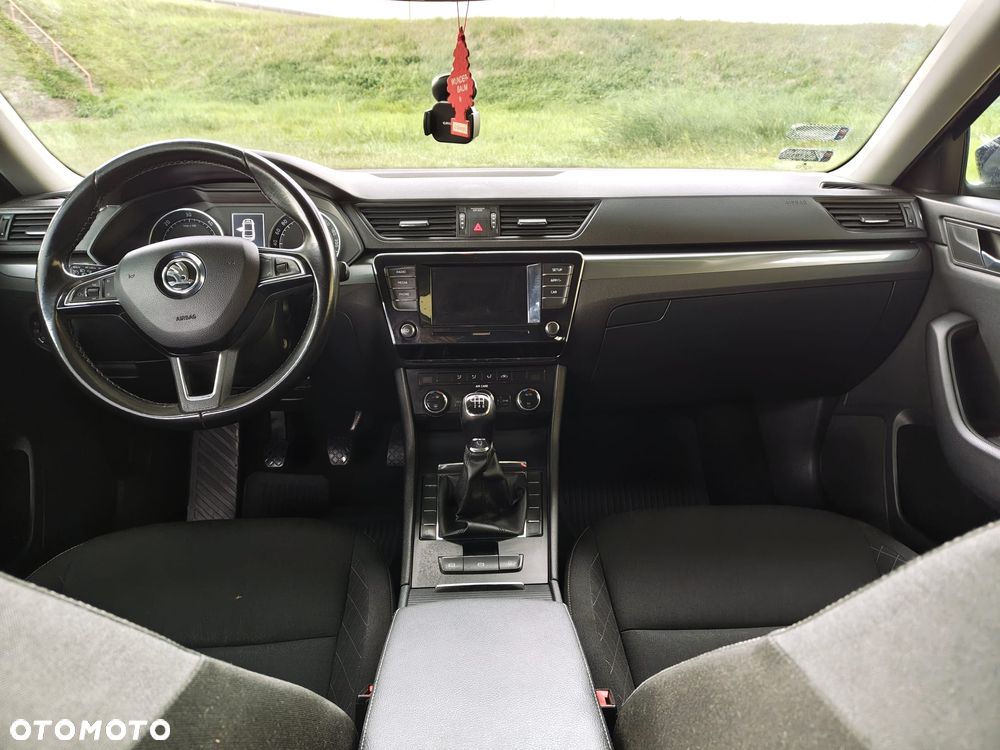 Skoda Superb - 20