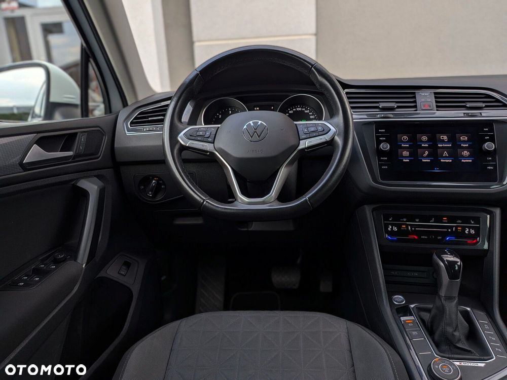 Volkswagen Tiguan 2.0 TDI SCR 4Mot Life DSG - 13