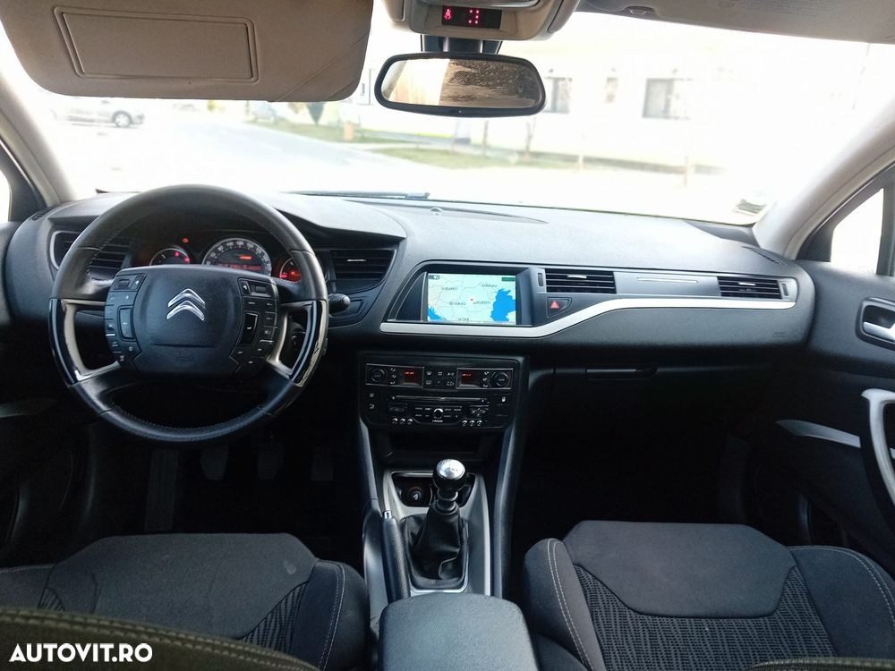 Citroën C5 HDi 135 FAP Confort - 11