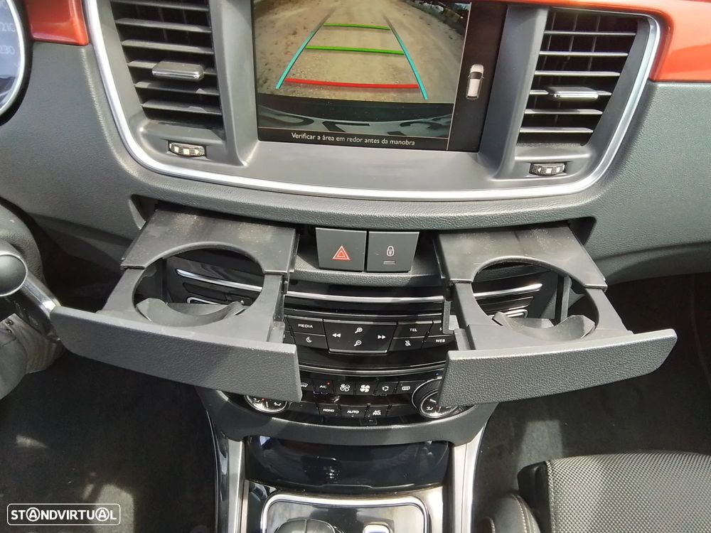 Peugeot 508 RXH 2.0 HDi Hybrid4 2-Tronic - 17