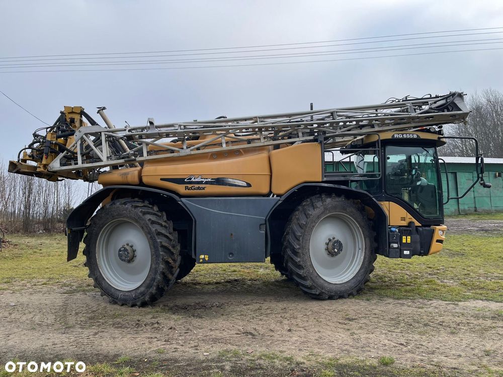 Challenger Rogator 655B - 3
