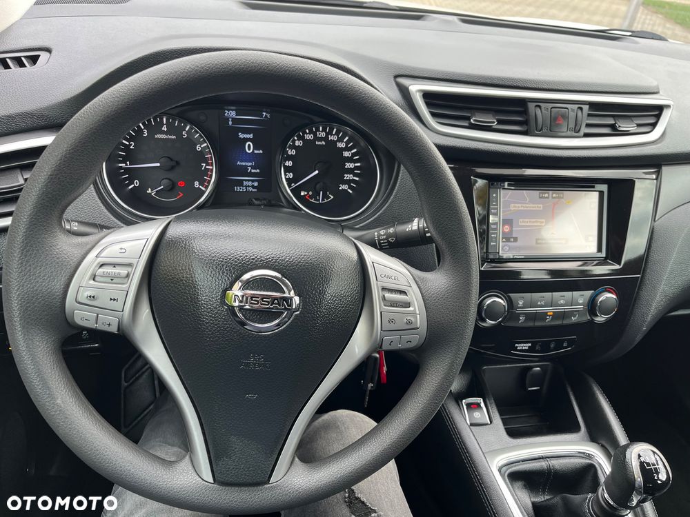 Nissan Qashqai 1.2 DIG-T Visia - 10