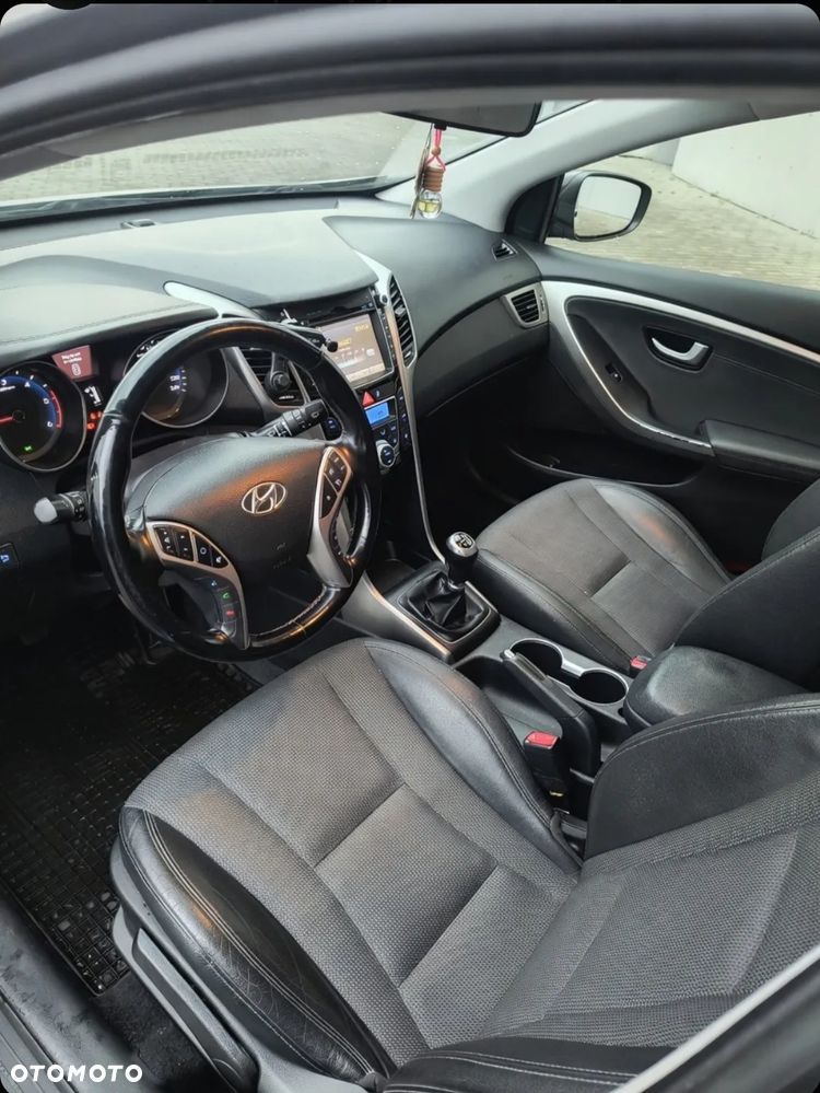 Hyundai i30 1.6 CRDi Premium - 7