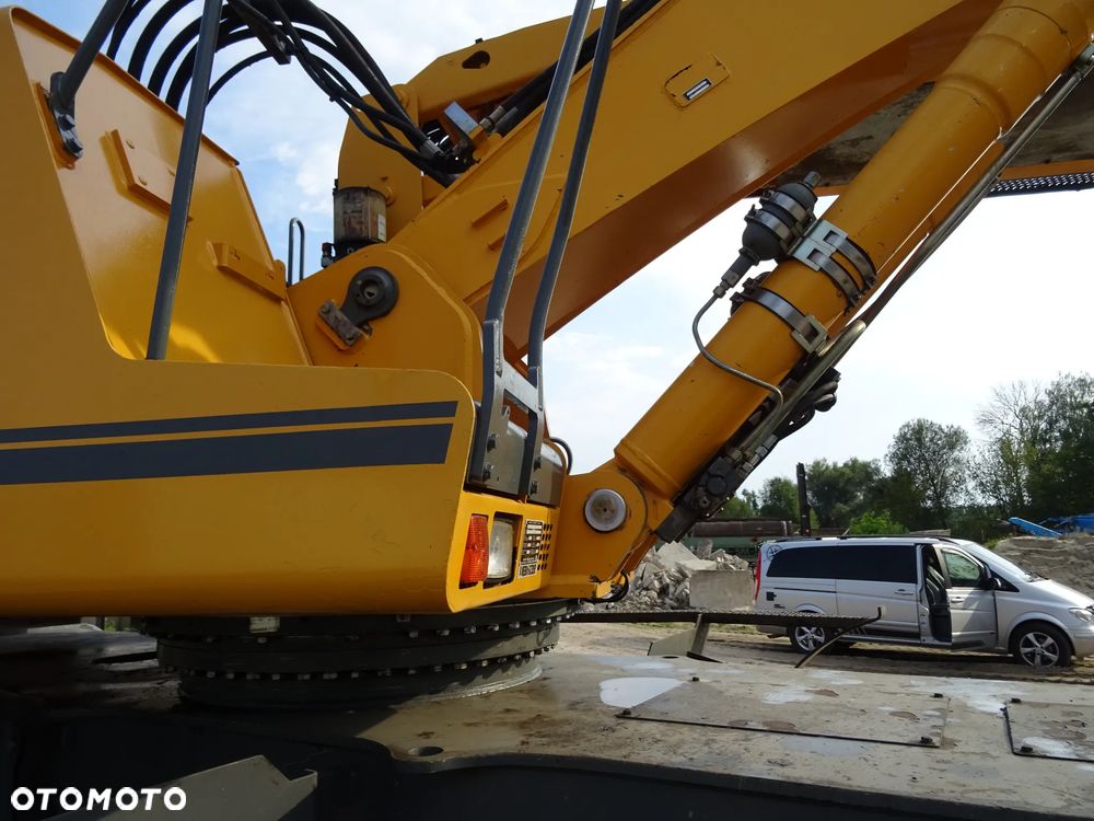 Liebherr 924 - 6
