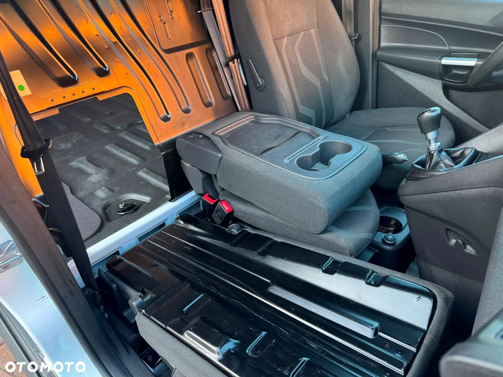 Ford TRANSIT CONNECT - 15