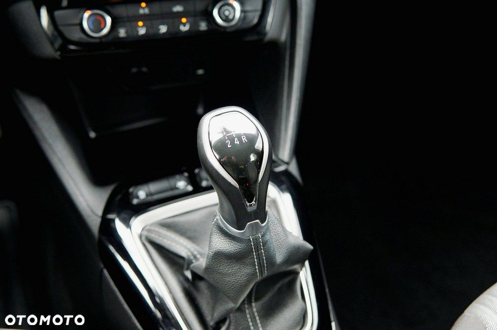 Opel Corsa 1.2 Edition S&S - 15