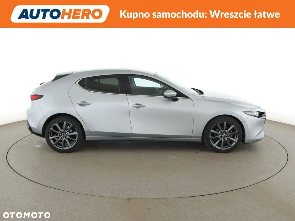 Mazda 3 SKYACTIV-G 2.0 M-Hybrid - 10