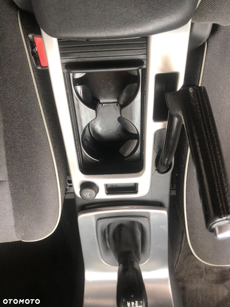 Volvo C30 1.6 Kinetic - 25