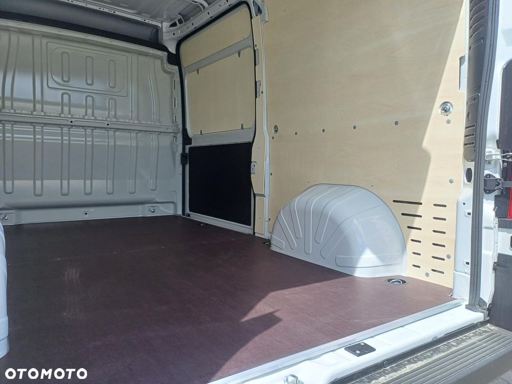 Toyota Proace Max - 8