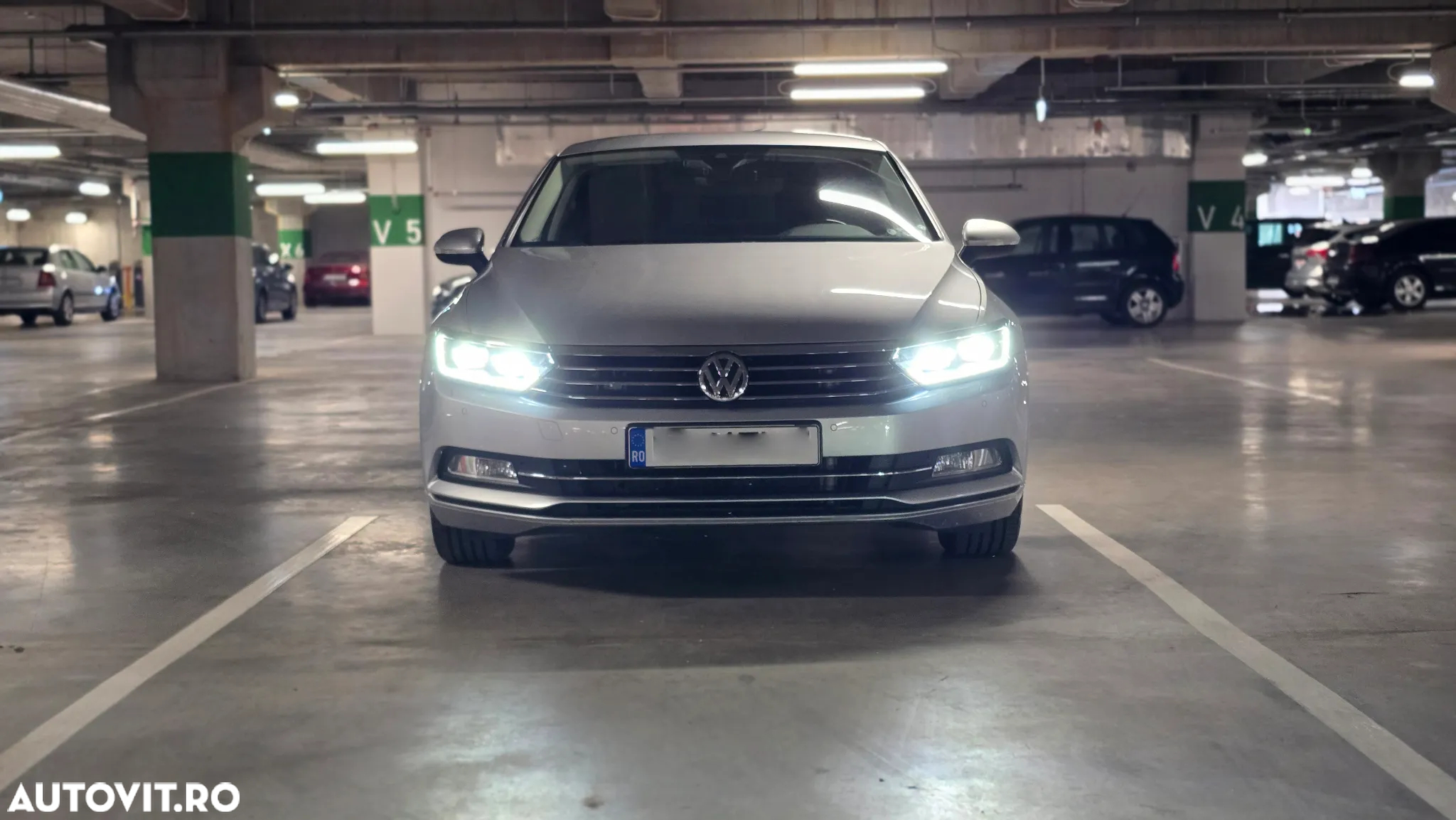 Volkswagen Passat Variant 1.8 TSI (BlueMotion Technology) DSG Highline - 15